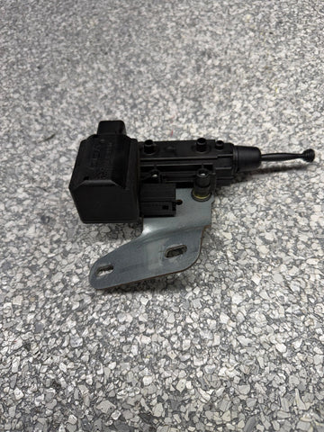01-06 BMW E46 M3 Coupe Rear Left Driver Side Drive Vent Window Motor OEM 8238743