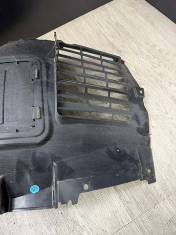 15-20 BMW F80 F82 M3 M4 Front Right Passenger Fender Liner Splash Shield OEM