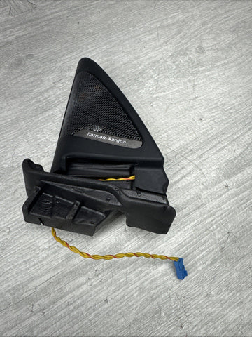 OEM BMW F80 F82 F83 M3 M4 Right Passenger Speaker Tweeter Cover HARMAN KARDON