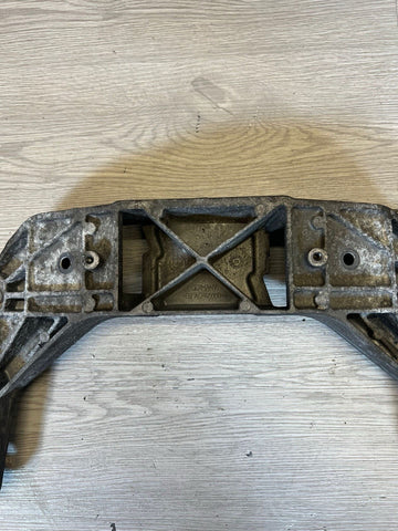 BMW E60 M5 Transmission Carrier Bracket Mount 2282027 2283285 7898305 21847570