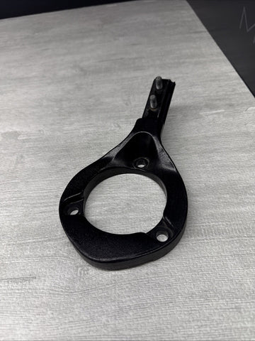 BMW 08-13 E90 E92 E93 M3 Right Passenger Strut Brace Bracket Mount 51617900822