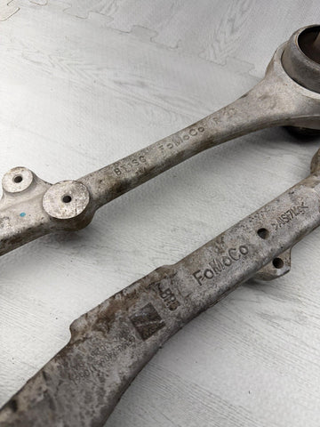 24-26 FORD MUSTANG FRONT RIGHT LOWER CONTROL ARM SET OEM 2K MILES