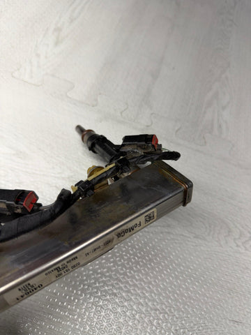 2024 Ford Mustang Engine Gas Fuel Rail with Injectors & Harness P2GE-9H487-AE