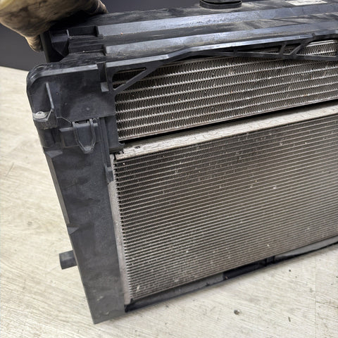 12-18 BMW F06 F10 F12 M5 M6 S63 Main Radiator Intercooler Cooling Assembly OEM