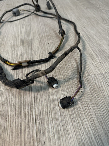 BMW 01-06 E46 M3 FRONT BUMPER FOG LIGHT WASHER PUMP TANK WIRES WIRING HARNESS