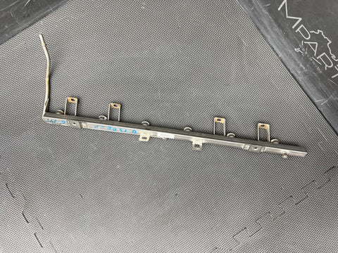 BMW E39/E46/E53/E60/E65/E83 X3 X5 M54 Fuel Injector Rail 13531437442