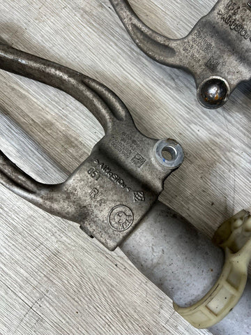 18-23 OEM BMW F90 M5 Front Suspension Struts Shocks SET EDC