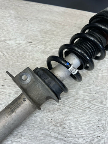 12-19 BMW F06 F10 F12 F13 M5 M6 FRONT RIGHT PASSENGER EDC SHOCK SPRING STRUT OEM