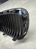 08-13 BMW E90 E92 E93 M3 Front Kidney Grille Right Chrome / Black Fins OEM