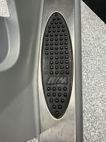 01-06 BMW E46 M3 BLACK DEAD PEDAL KICK PANEL COVER 7902400