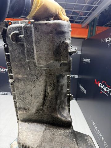 1996-1999 BMW 323i 328i M3 Z3 Engine Oil Pan 11131748755 OEM 1735936