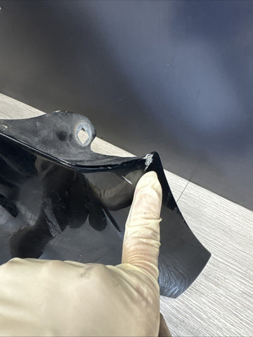 15-20 OEM BMW F82 F83 M4 Driver Left Side Fender Panel Shell White *Notes*