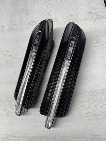 08-11 BMW E90 M3 Sedan Fender Vent Vents Grill Grilles Marker Turn Signals OEM