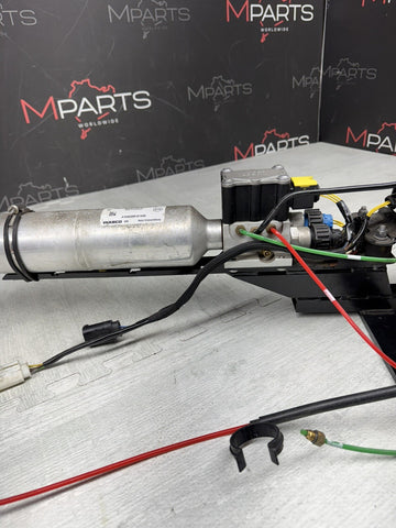 Porsche 991.1 911 14-16 GT3 Front Suspension Air Lift Pump Assembly OEM