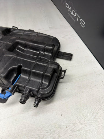 12-19 BMW F10 M5 F06 F12 F13 M6 F07 F01 F02 Expansion Reservoir Tank OEM 8604752