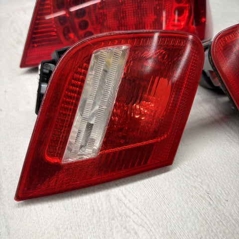 01-06 E46 BMW 330 M3 CONVERTIBLE REAR LED TAIL LIGHTS 6937454 SET *Notes*