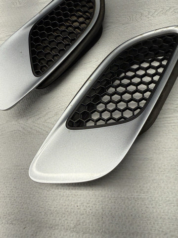 08-13 BMW E90 E92 E93 M3 Hood Scoops Silverstone Pair 8042978