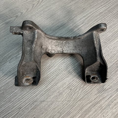 2012-2016 BMW F10 F12 F13 M5 M6 Transmission Mount Bracket Support 2284084