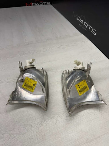 02-06 BMW E46 325 328 M3 Clear Corner Lights Tail Lamps 6919651 6919652 *Notes*