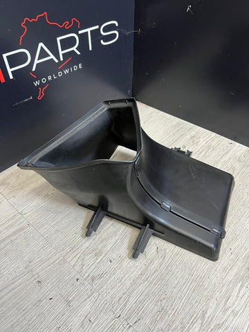 21-25 BMW M4 COMPETITION FRONT LEFT BUMPER AIR DUCT INTAKE 8072093 G80/G82/G83