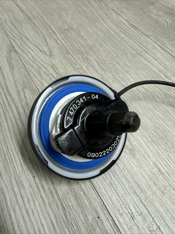 BMW E46 E60 E82 F13 F10 F30 F15 G01 F48 F80 G80 GAS FUEL FILLER CAP COVER OEM