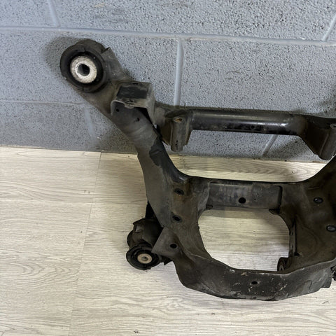 01-06 BMW E46 M3 REAR SUSPENSION SUBFRAME AXLE CARRIER CRADLE