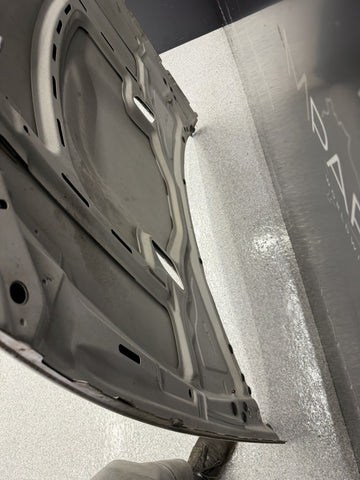 (PICKUP ONLY) 08-13 OEM BMW E92 E93 M3 Hood Bonnet Panel Alpine White