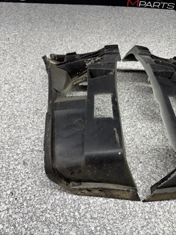 01-06 BMW E46 M3 FRONT BUMPER COVER GUARDS BRACKETS 2695247