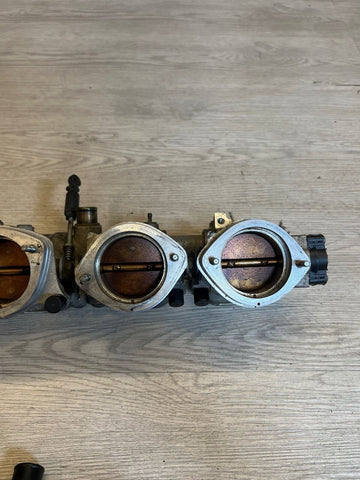 Complete Throttle Body Bodies Set BMW E90 E92 E93 M3 S65 4.0 V8 7838246