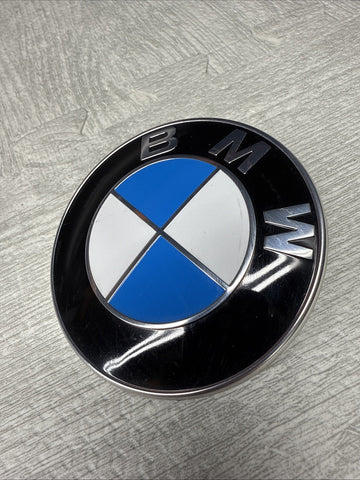 88-13 BMW E30 E36 E46 E90 E92 E93 M3 HOOD EMBLEM LOGO BADGE OEM 8132375