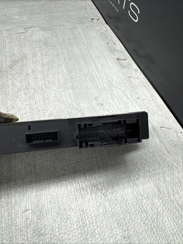 BMW E60 E63 E64 M5 M6 E90 E92 E93 328 M3 Body Control CAS 3 Module