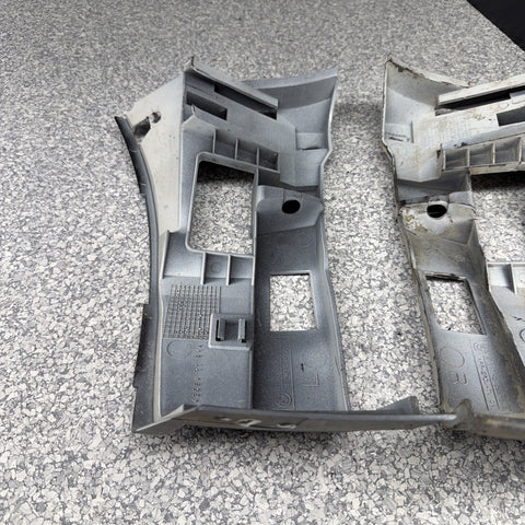 01-06 BMW E46 M3 FRONT BUMPER COVER GUARDS BRACKETS 2695247