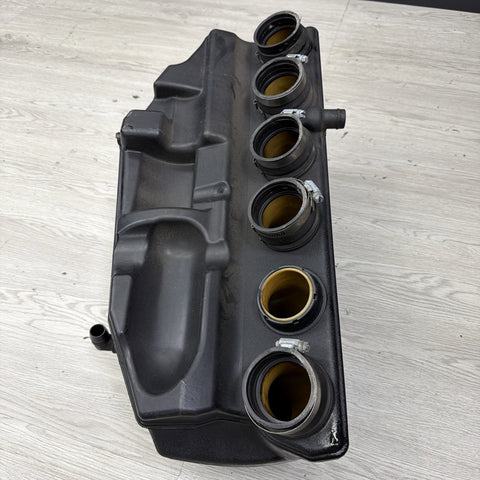 BMW 01-06 E46 M3 S54 Plenum Chamber Manifold Air Box Intake 7831305