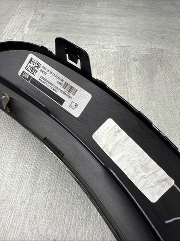 20-25 BMW F96 X6M REAR LEFT QUARTER WHEEL FLARE MOLDING OEM DRAVIT GREY