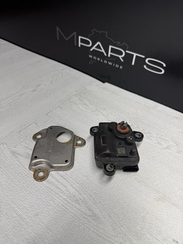 OEM BMW F15 F22 F30 F32 F33 F36 F44 F48 Muffler Exhaust Actuator Motor 8632154