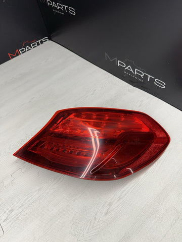 2012-19 BMW F06 F12 F13 640 650 M6 Rear Right Passenger LED Taillight Lamp OEM
