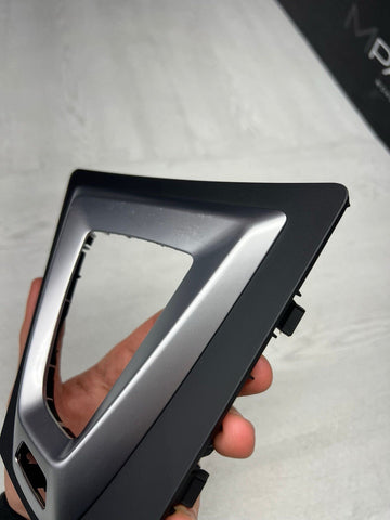 15-20 BMW F80 F82 F83 M3 M4 Center Dome DCT Shift Shifter Plate OEM