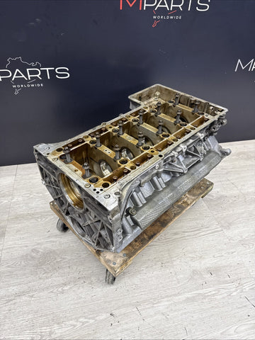 06-10 BMW E60 E63 E64 M5 M6 V10 S85 Engine Motor Bottom Bare Block