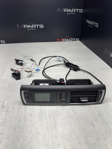 BMW F87 M2 15-20 Awron DGA Gauge Climate Vent