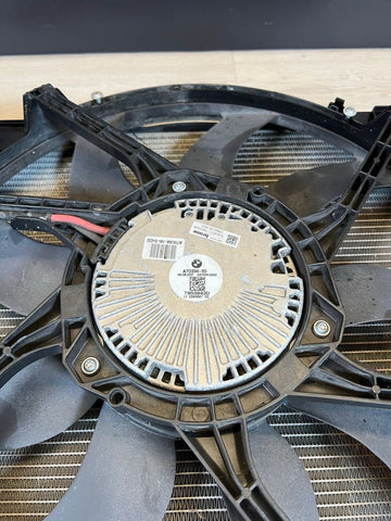 15-20 OEM BMW F80 F82 F87 M2 M3 M4 Electric Radiator Cooling Fan w/Shroud 850W