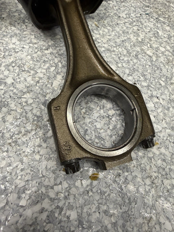 BMW E39 M5 S62 Pistons With Connecting Rods Set Of 8