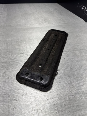 01-13 BMW E46 E90 E92 E93 M3 OEM MIDPIPE EXHAUST BRACKET SUPPORT PLATE