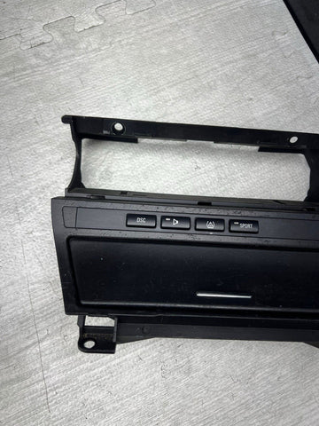 BMW 01-06 E46 M3 Radio Non Navi Mounting Bracket Storage Tray