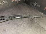 Pair Front Left Right Windshield Wiper Arms Blades 19-23 Ferrari F8 Tributo