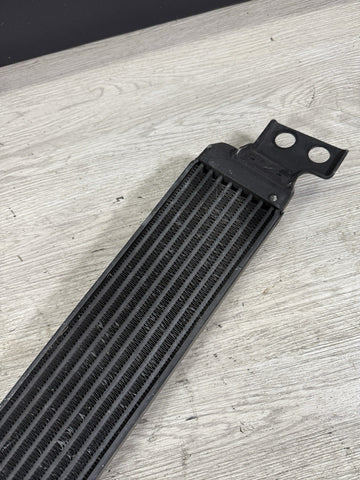 08-13 OEM BMW E90 E92 E93 M3 S65 Engine Oil Cooler 2284075