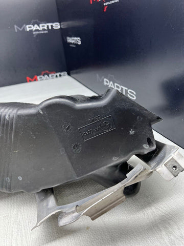 BMW E46 M3 01-06 FRONT LEFT BRAKE AIR DUCT 51712695701 2695701 OEM *1 BROKEN TAB