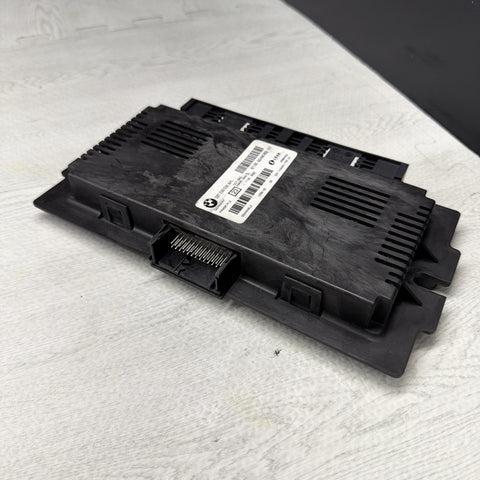 BMW 3 SERIES E87 E92 E93 FOOTWELL LIGHT CONTROL MODULE UNIT LFRM3R *Cracked*