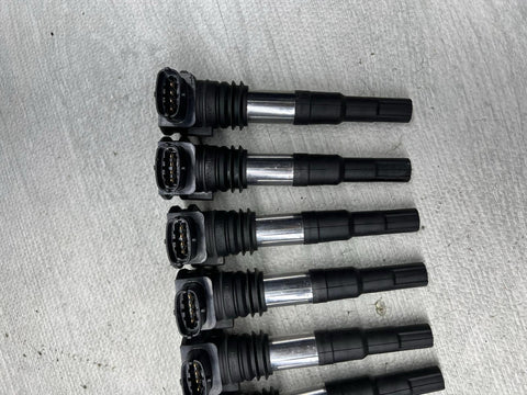 15-19 Ferrari 488 Spider 2017 3.9L Engine Ignition Coil Coils Set 8 PCS