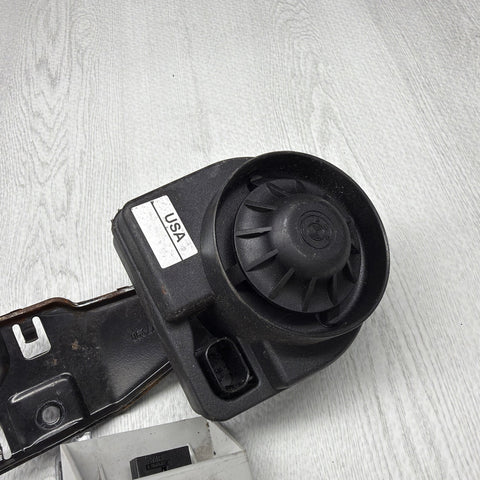 01-06 US BMW E46 M3 3 SERIES ALARM SIREN + TILT SENSOR OEM 8383153