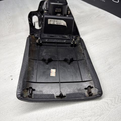 00-03 HONDA S2000 AP1 F20C 2.0L OEM LEATHER CENTER CONSOLE ASSY *Notes*